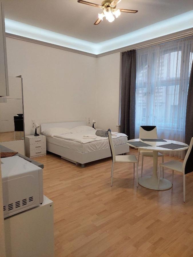 Ai Quattro Angeli Praga Exterior foto